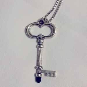 Chico’s Key Pendant Necklace Silver tone